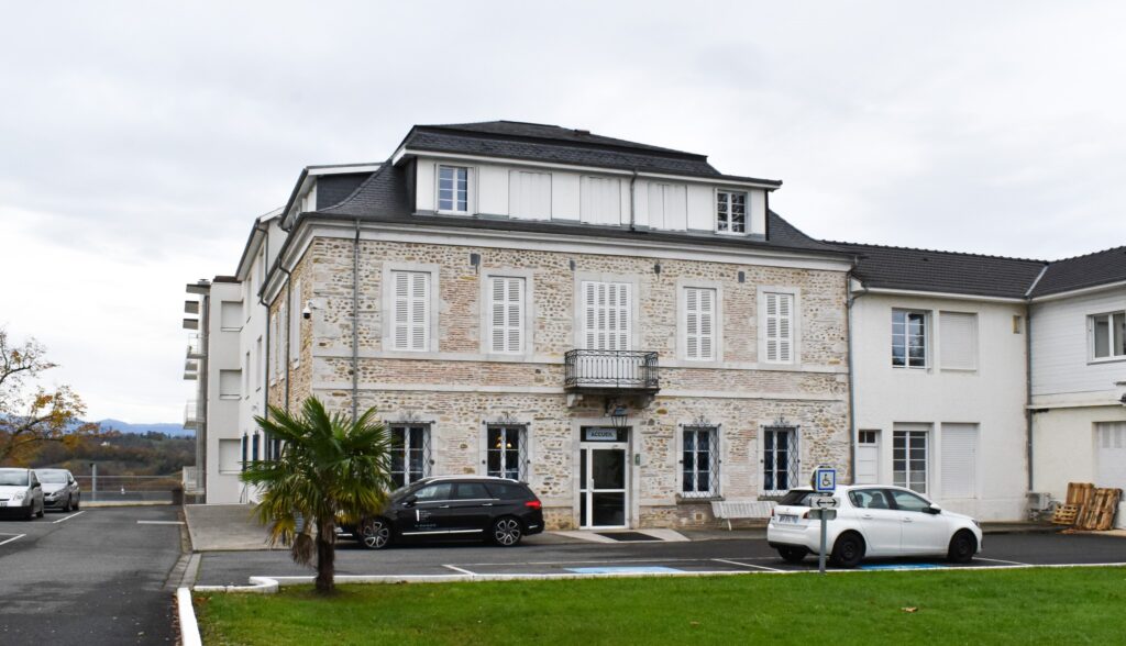 Les bâtiments de l'ESRP de CRIC Association à Jurançon